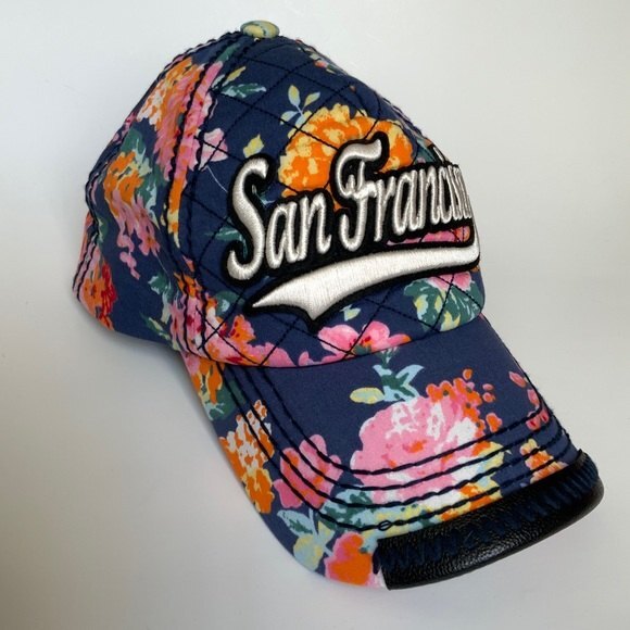 Robin Ruth Adjustable San Francisco Quilted Hat - Picture 2 of 12